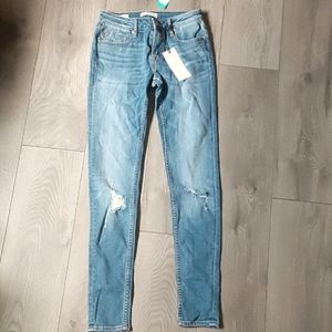 Vigoss Erika Size 2 skinny jean
